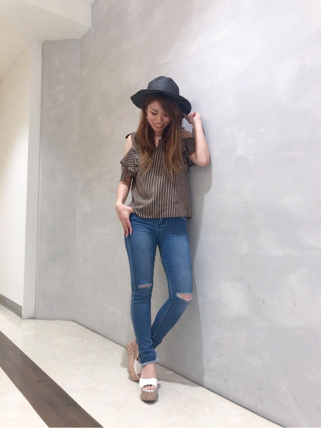 なんと3way！オープンショルダーから○○に！超万能ブラウス♡/伊良湖♡田中