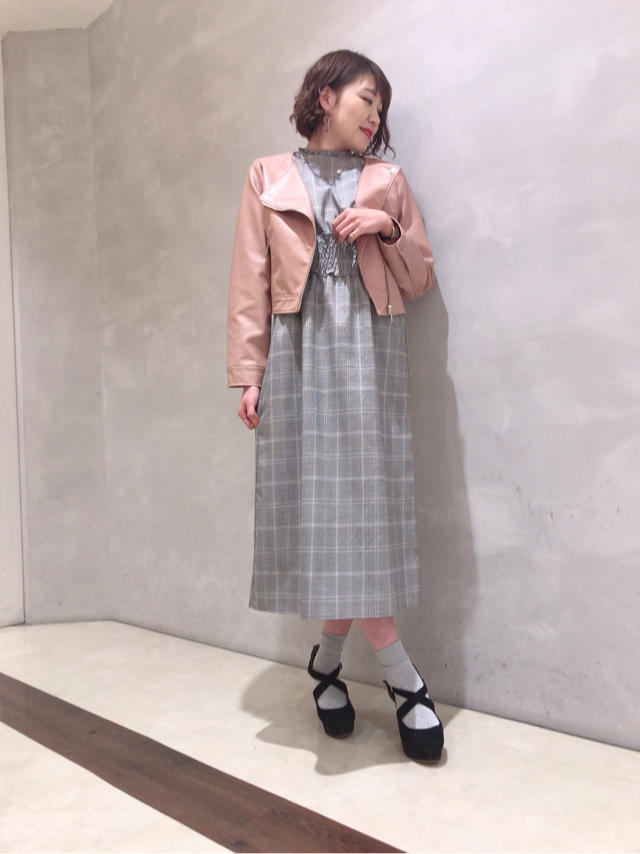 新作紹介！！シャーリングワンピース♡これ一枚で大人可愛いコーデ♡