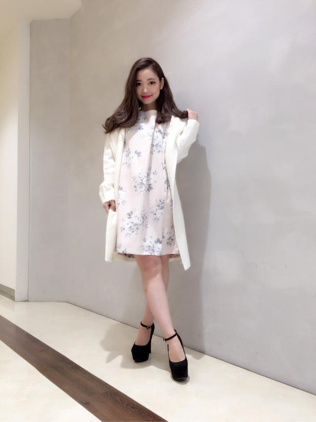 女子の特権♡花柄ワンピで女子力UP♡大人っぽ花柄が可愛い♡興津