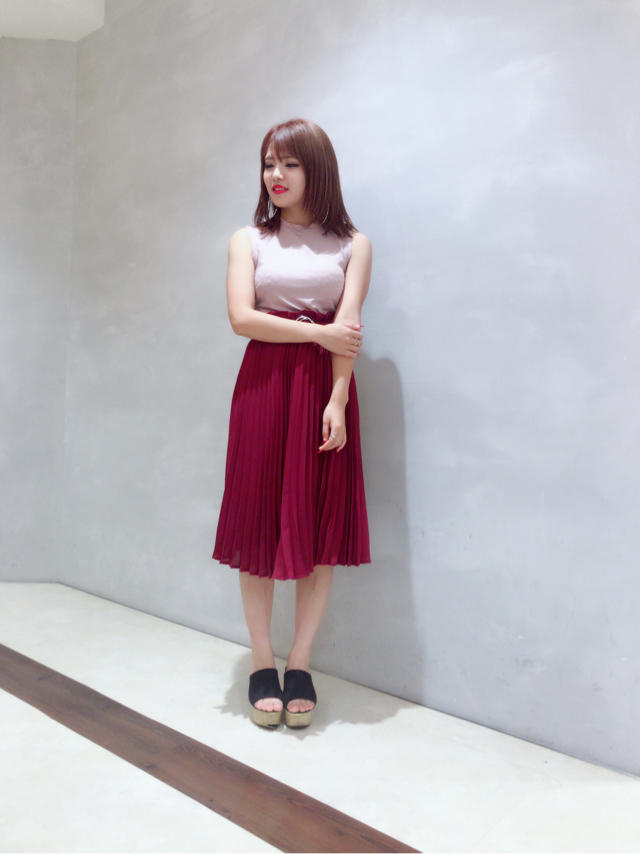 SALE開催中♡ワンピAll¥5000円♡大人気！！上品なプリーツドッキングワンピース♡ゆい