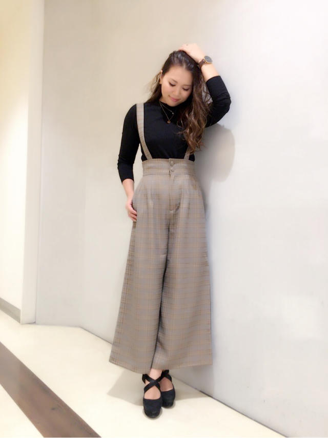 秋はやっぱりチェック柄♡♡セットアイテムで簡単にオシャレコーデ♡/元スタッフと写メ〜♡♡内田