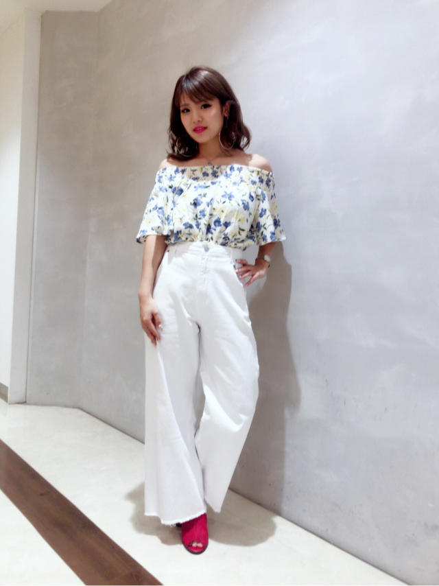 new arrival♡花柄トップス×カラーのワイドパンツ♡ゆい