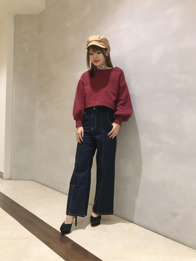 袖ボリューム裏毛ショートトップス×サスペンダー付きワイドパンツ♡ゆい