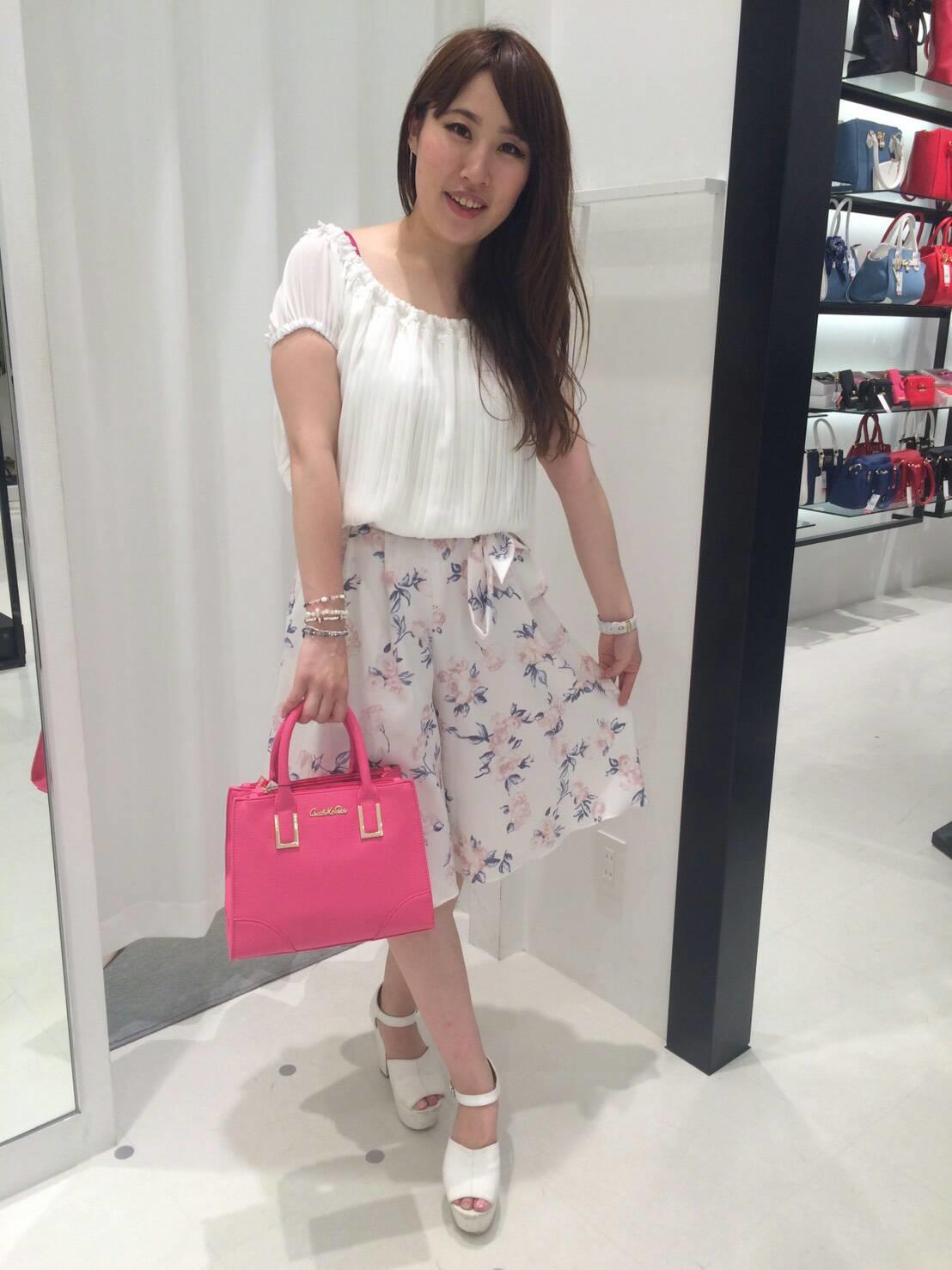 オフショルブラウス(*^_^*)♡Misa