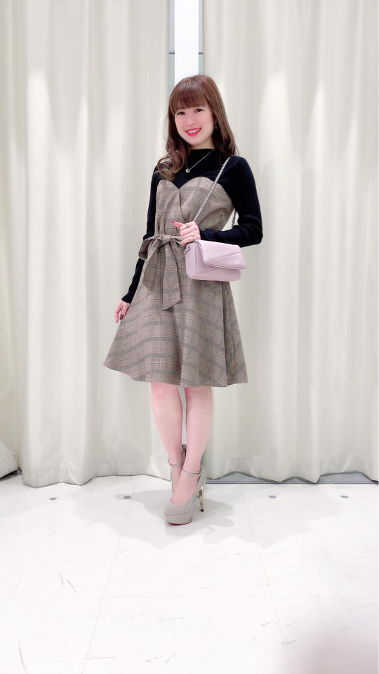 モゾ店で大人気♡グレンチェック柄ワンピース♡2019年初ネイル♡まみたす