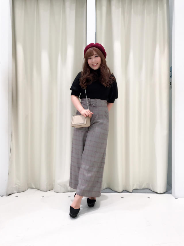 初登場スタッフ♡あんなさん着用チェックワイドパンツ♡off shot♡まみたす