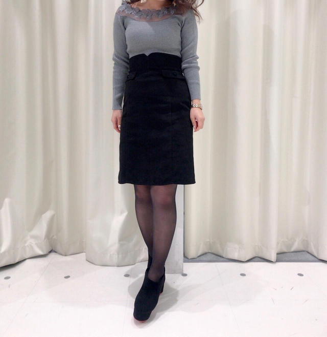 【人気】オフショルトップス