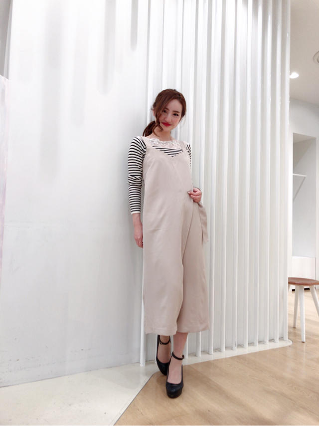 インナー付エプロンオールインワン♡