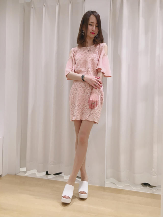 春色♡オープンショルダーニットアップ