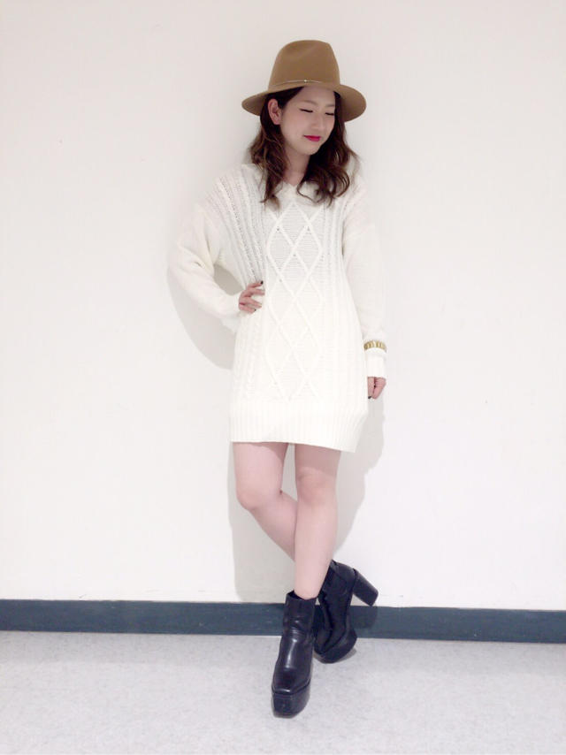 大人気スピンドルニットワンピ♡