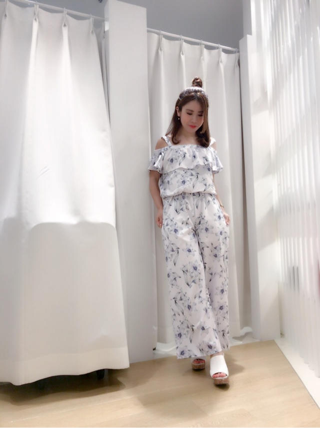 リリー柄オールインワン♡