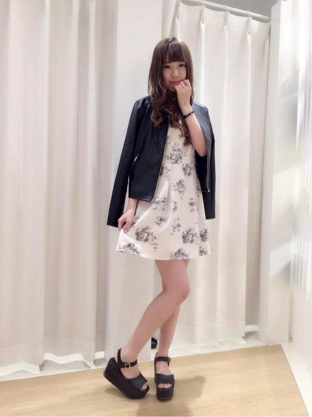 春の大人気お花柄ワンピース＊
