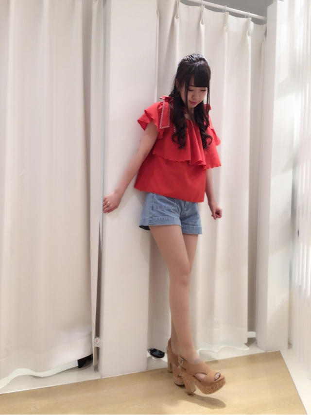 白石麻衣さん着用♡リボントップス