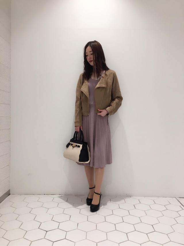 女性らしさup♡ﾟプリーツニットワンピ