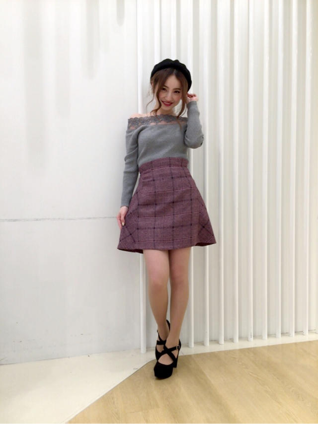 デートにも♡スタイル◎になれちゃうチェックスカート
