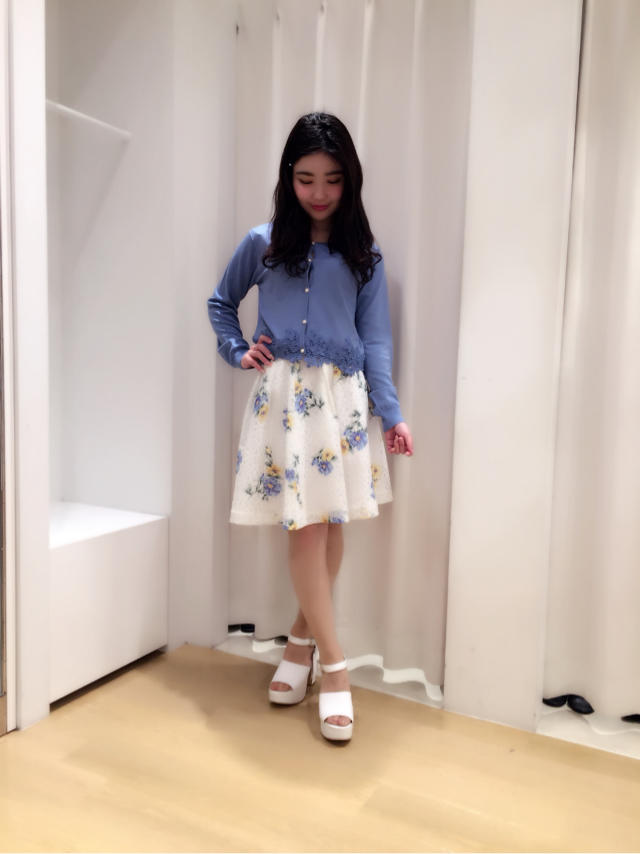 春服にもピッタリ❁レースカーディガン