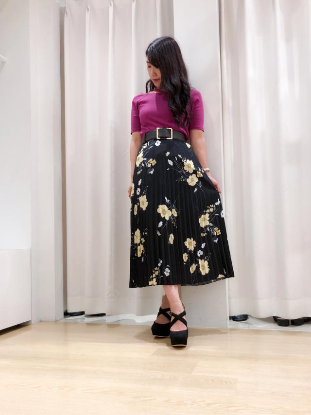 ◌⑅⃝♡*スカート特集*♡⑅⃝◌秋見え♡花柄プリーツスカート
