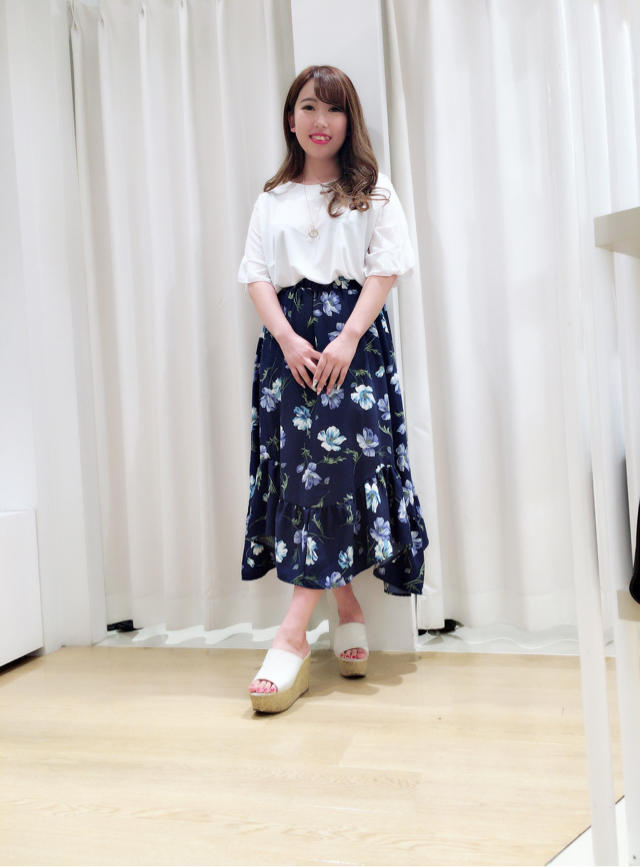 合わせやすさ抜群♡袖フレアトップス♡