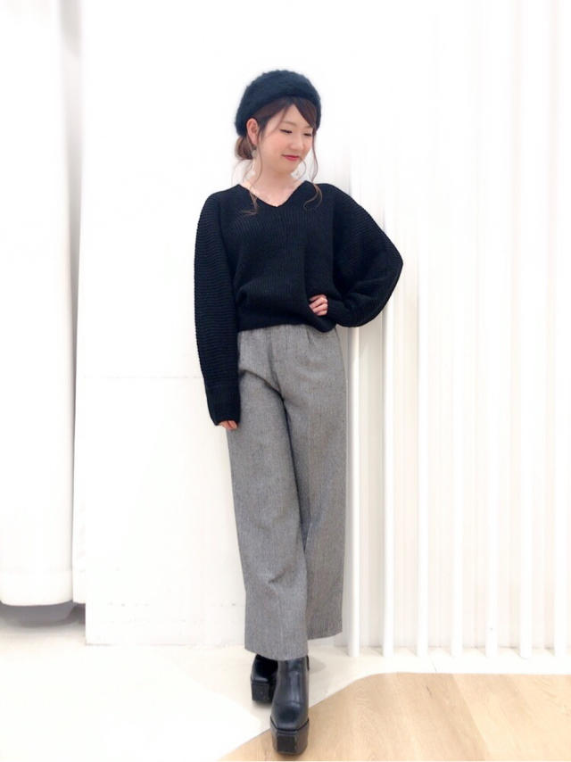 ラメニットで顔周り明るく♪