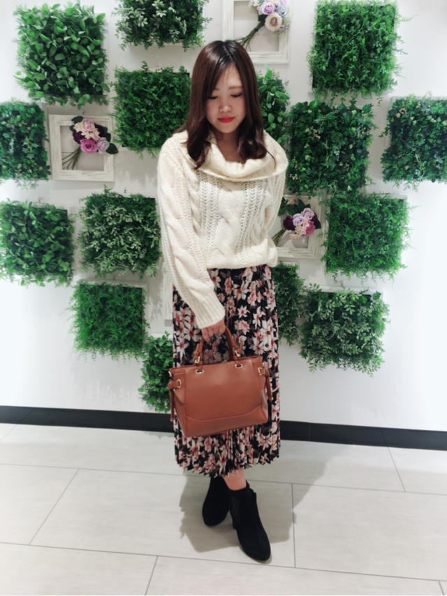 花柄スカートコーデ♡ Newネイル♡