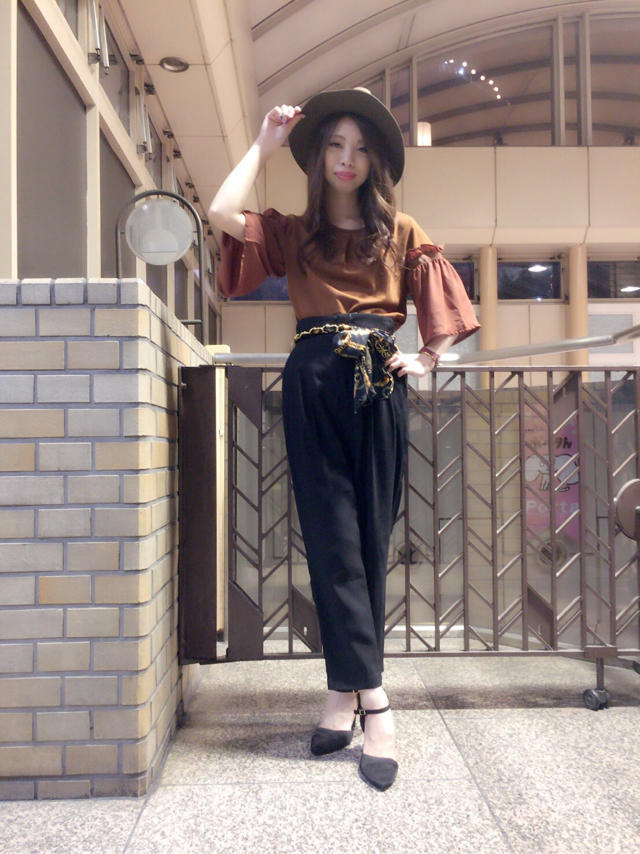 お得なトップスを使ったトレンドコーディネート♡よしみん