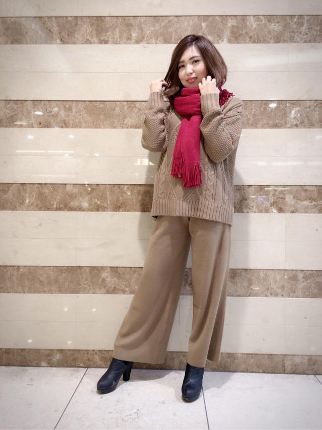 ポルタ店で大人気のニットセットアップ♡まーちゃん