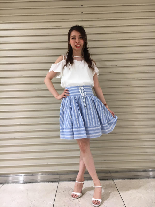 爽やかフェミニンコーデ♡よしみん