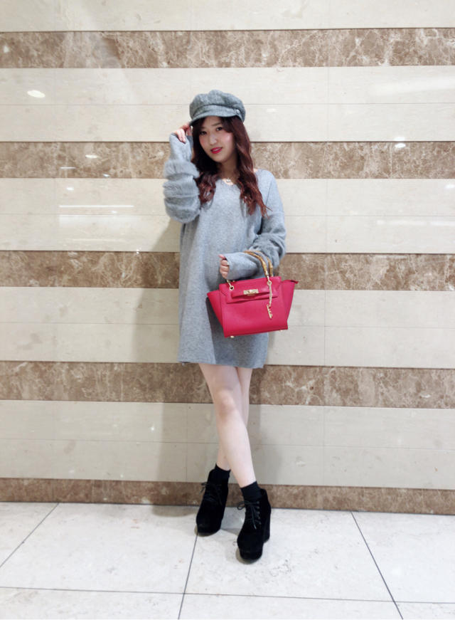 大人気❤️ラビットファー付きニットワンピ❤️未来