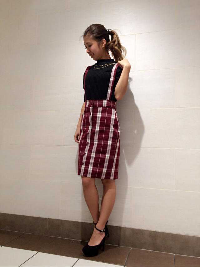 上品なAW大人コーデ！チェック柄サスペンダー×フェイクネックレストップス♡まーちゃん
