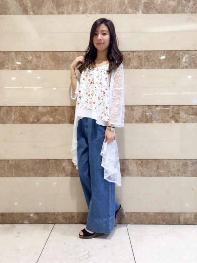 新作花柄トップス♡ちひろ