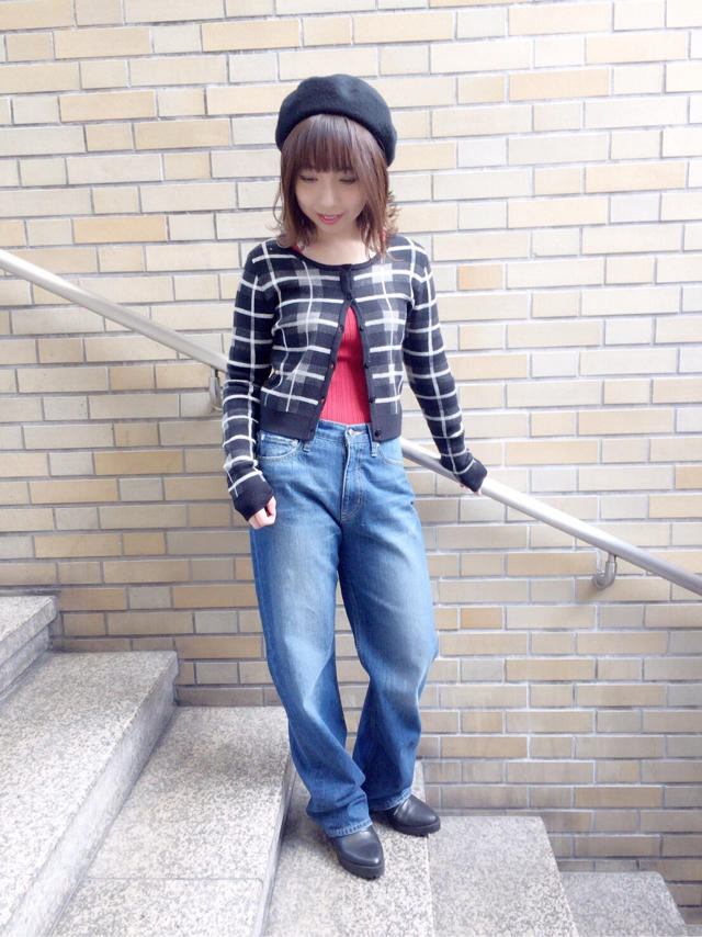 人気のワイドストレートデニムコーデ♡オフショット♡まーちゃん