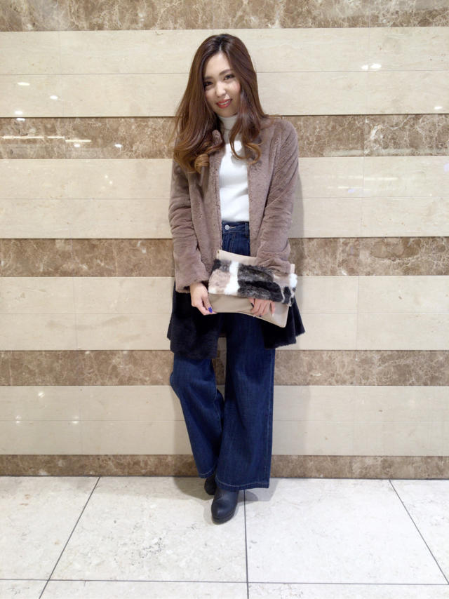 バイカラーフェイクファーコート♡オフショット♡by.masami