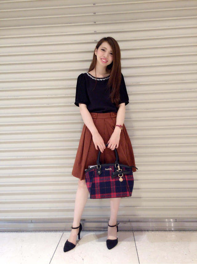 Ｍixビーズ付きプリーツパフ袖トップス×スカート♡♡ありちゃ