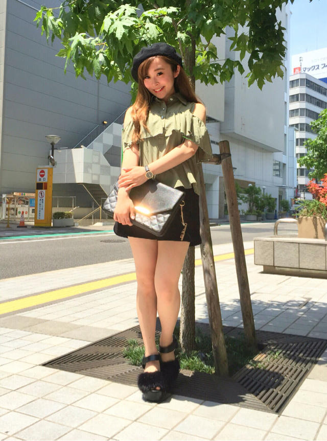 オススメ！！秋見えトップスでフェミニンコーデ♪♪ふかめろ
