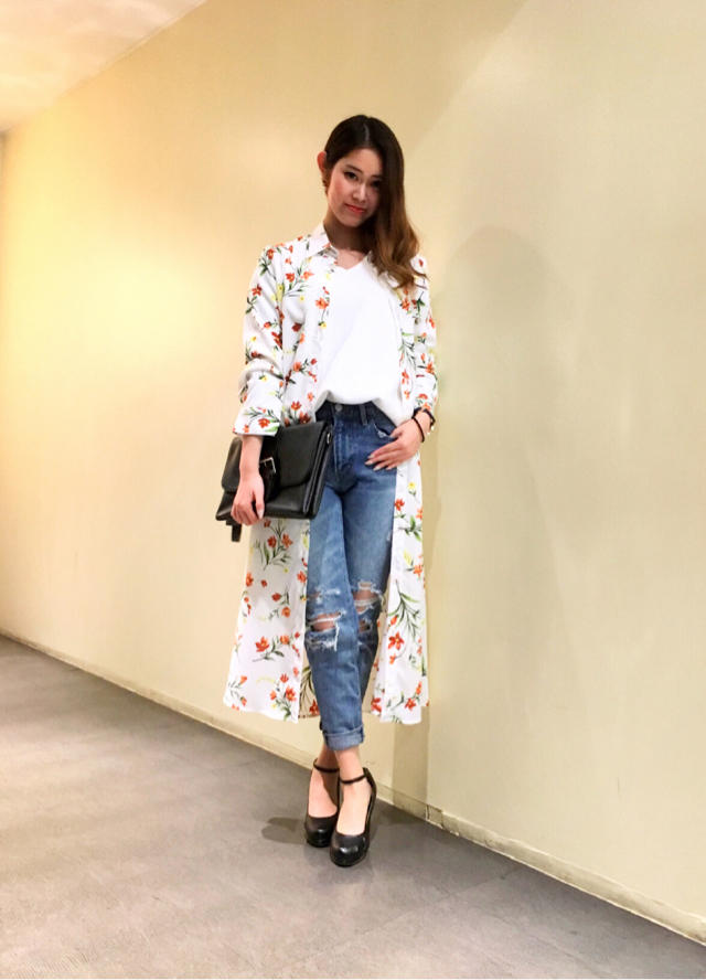 羽織るだけで主役級に！！花柄ロングシャツコーデ♪みなみ