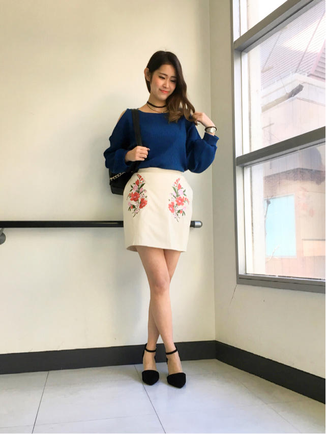 新作肩あきトップスでトレンドコーデ♪／NEWヘアースタイル☆みなみ