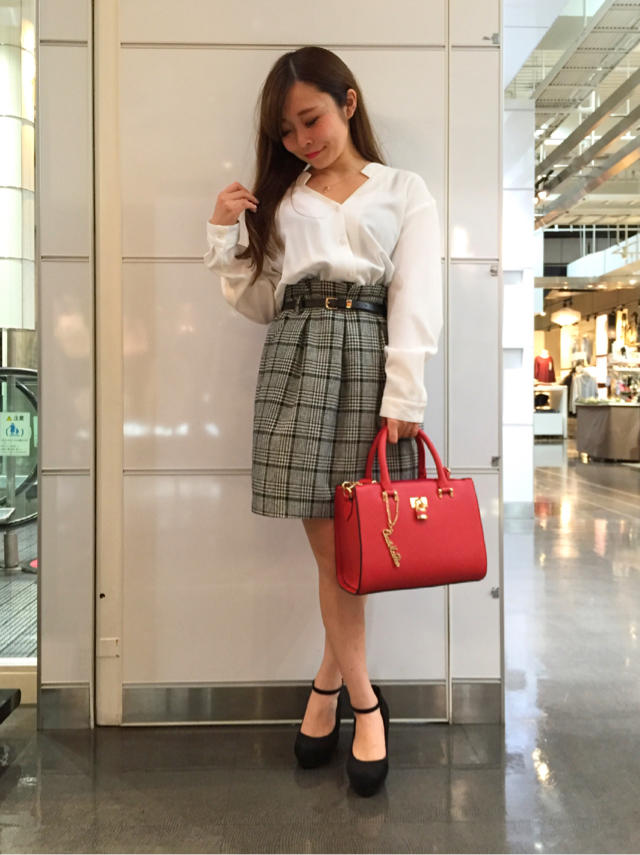 綺麗め大人ワンピース/セクシーにデコルテ見せ♪♪ふかめろ