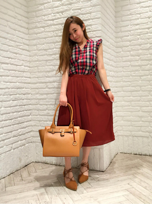 シンプルコーデはもう飽きた？甘めtopsを足して最新コーデに♡NEW NAIL♪♪ふかめろ