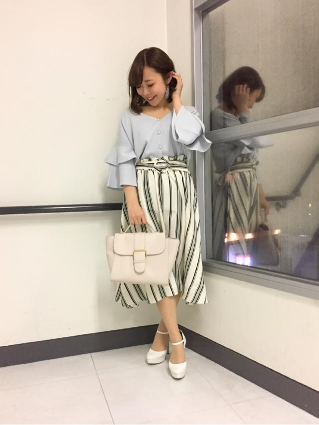 スタッフ一押し‼︎ストライプ柄でスッキリ/30センチバッサリin美容院♪ふかめろ