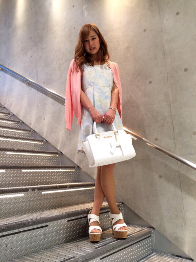 大人気ワンピース♪美味しいアレちひろ♡