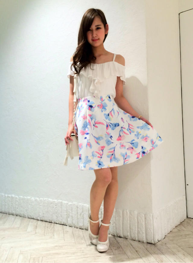 CECILMcBEEオリジナル花柄スカートコーデ♡まどか