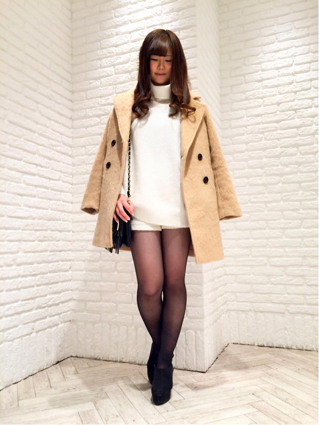 お得で？！ゆるっと可愛い？！ホワイトコーデ♡♡／○○について悩み中…意見求む♪福世