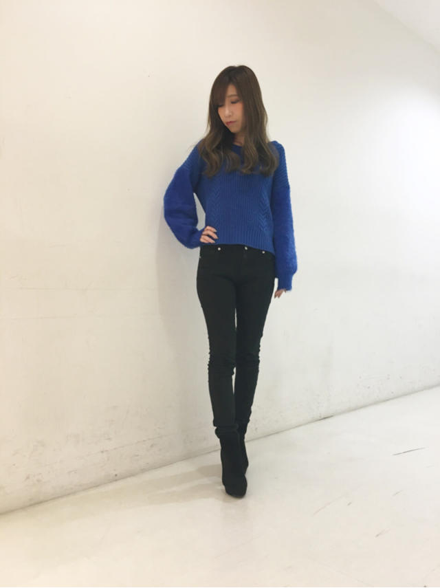 袖フェザーニット♡