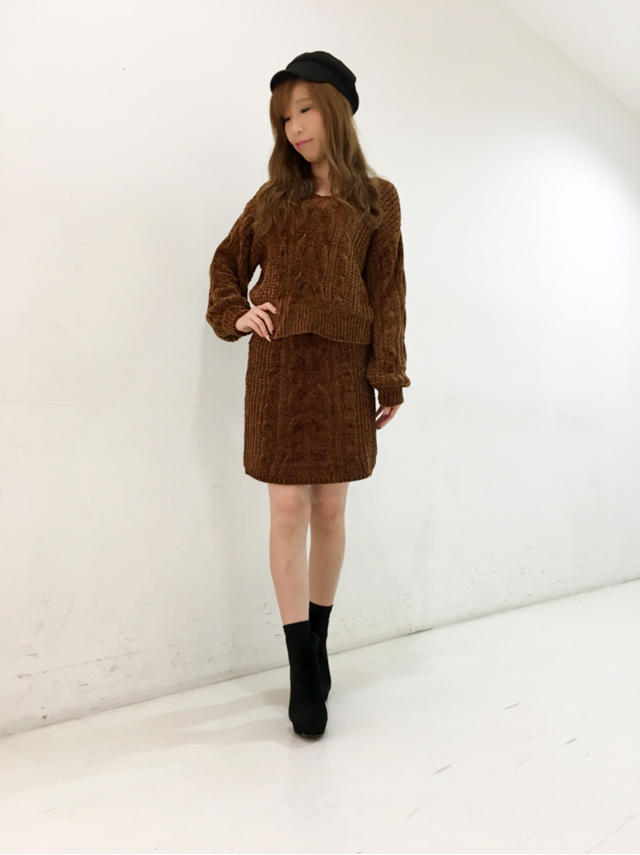 新作ニットアップ♡