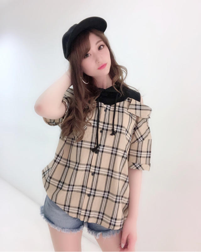 大人気レイヤードシャツ