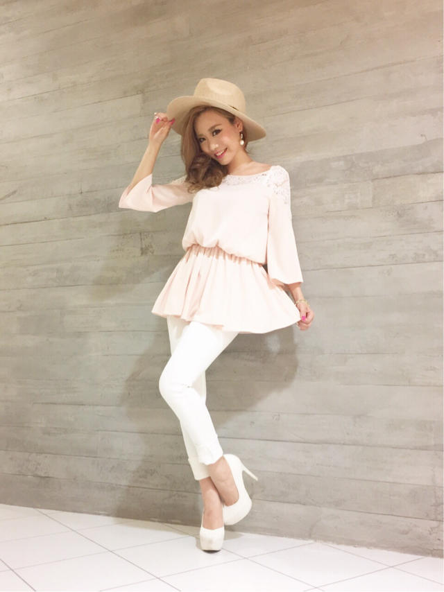 レース調トップス♡