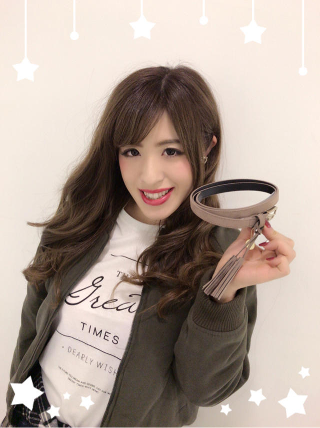 小物でオシャレ上級者に...♡♡タッセル細ベルト( ⸝⸝⸝ᵕᴗᵕ⸝⸝⸝ ) ちさと