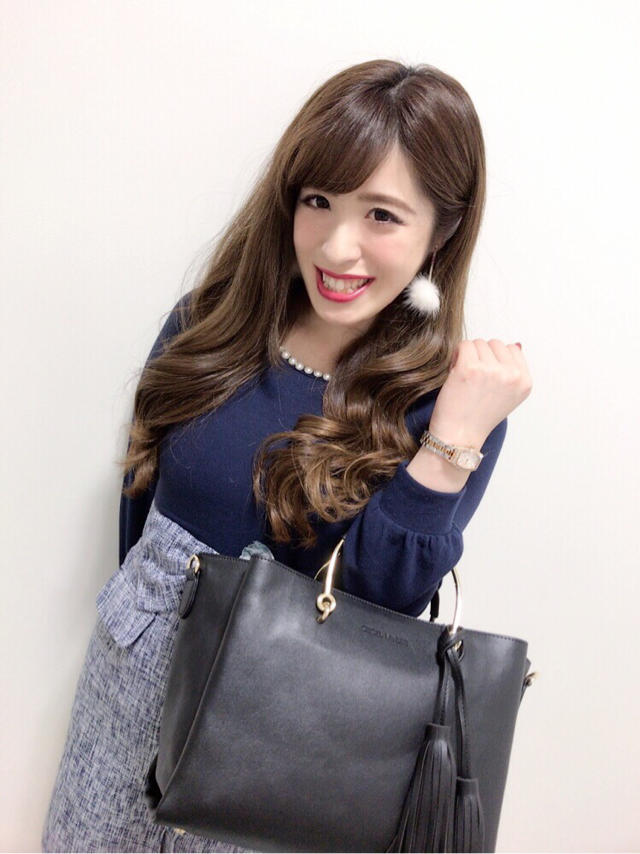 タッセルチャーム付き2waybag♡ Risa