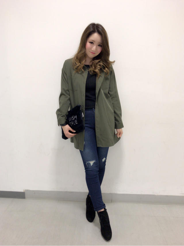 インパクト大‼︎ミリタリーシャツ×新作ダメージdenim♡ はるにゃん