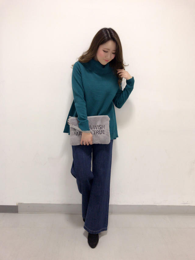 new♡着やすさ抜群‼︎オフタートルknit٩( ᐛ )و♡ はるにゃん